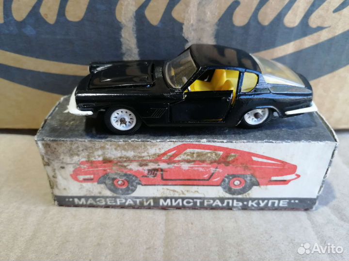 Мазерати Мистраль Купе 1:43