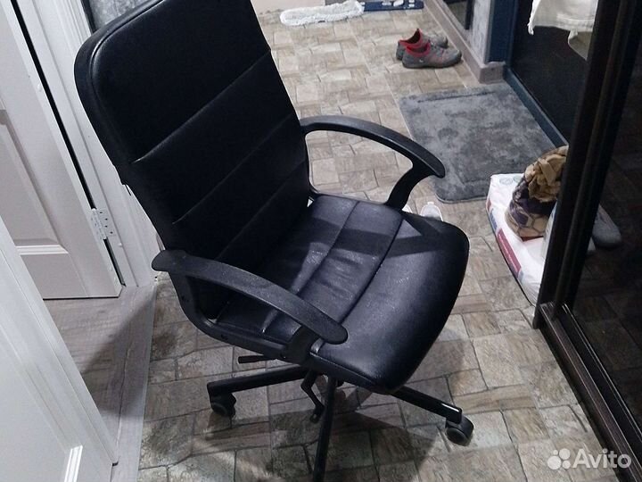 Компьютерное кресло бу