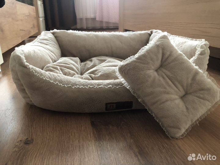 Лежанка для кошки