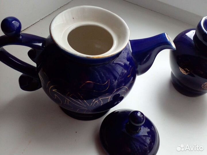 Заварочный чайник и чайница