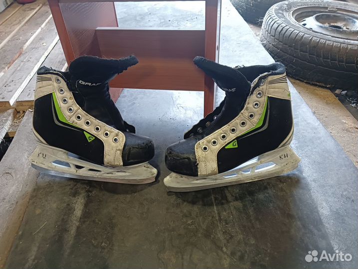 Коньки хоккейные