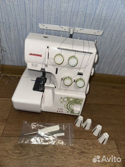 Швейная машина Janome (оверлок) т-72. Ср0чно.Т0рг