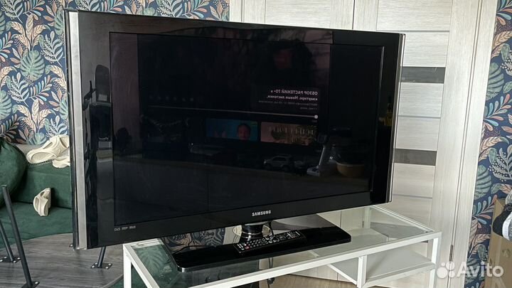 Тедевизор samsung LE40F86BD 40 дюймов