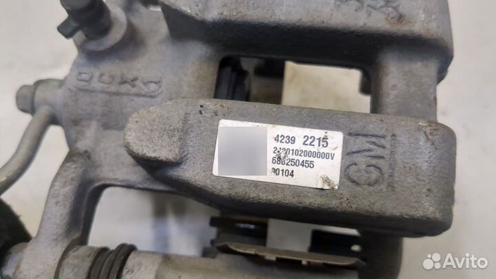 Суппорт Chevrolet Trailblazer, 2021