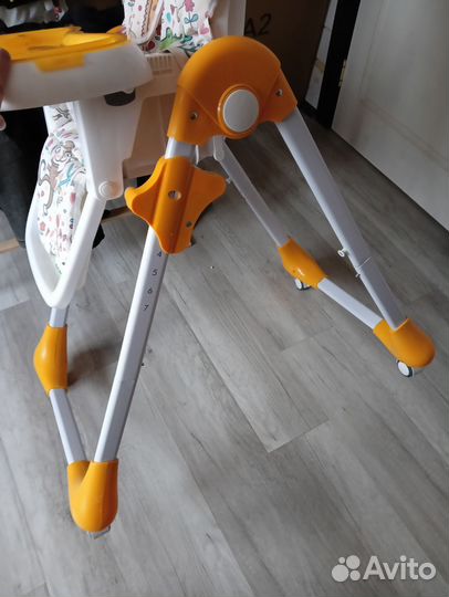 Стул для кормления