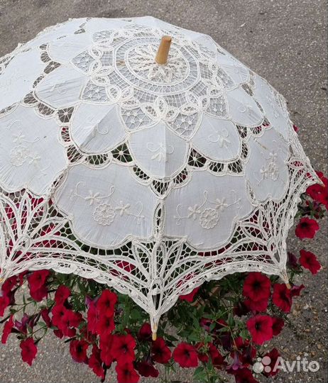 Зонт декоративный вязаный
