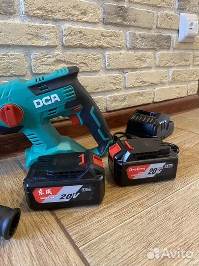 Перфоратор аккумуляторный DCA DZC22 20V