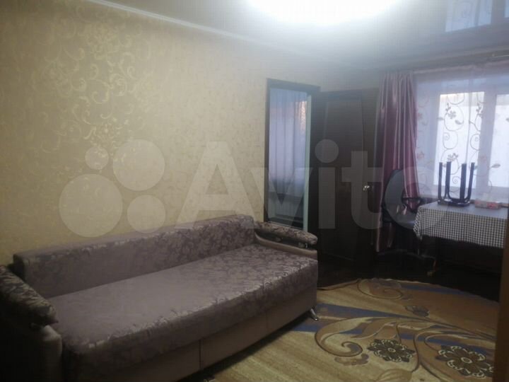 2-к. квартира, 41 м², 1/3 эт.