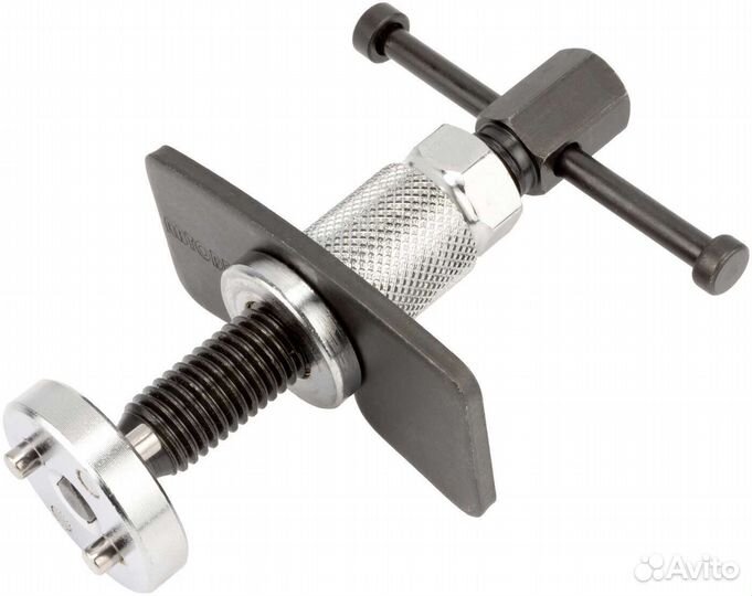 Приспособление для возврата тормозных цилиндров