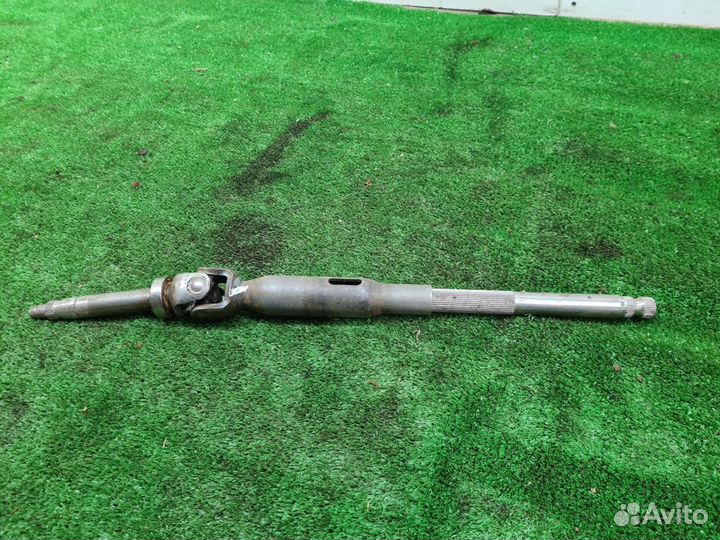 Вал рулевой рулевая колонка 4521043020 Toyota