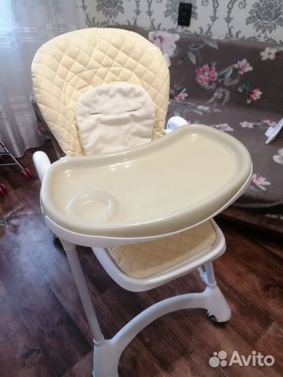 Стул для кормления
