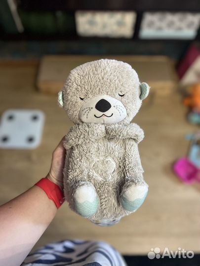 Игрушка для засыпания Выдра fisher price