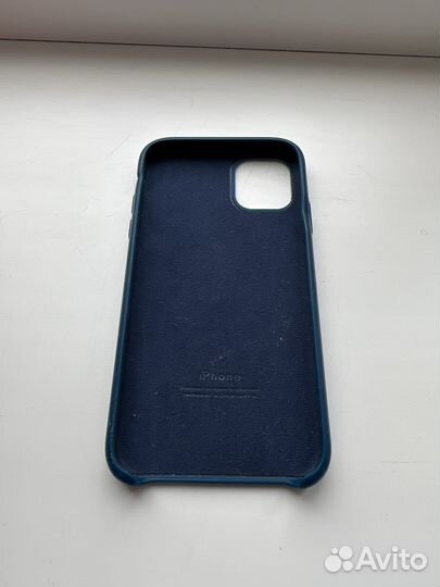 Чехлы на iPhone 11