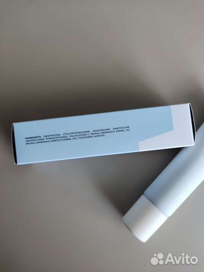 Матирующая основа под макияж. 3INA. Косметика