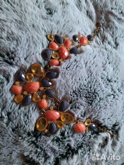 Колье от платья