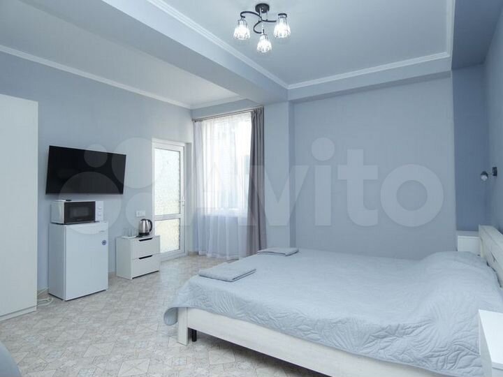 Комната 23 м² в 8-к., 2/2 эт.