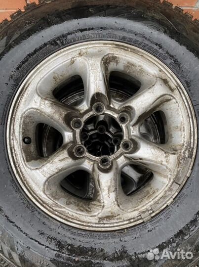 Колеса / зимняя резина/ диски/ r15 235/75 6x139,7