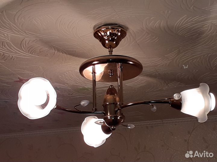 Люстра потолочная