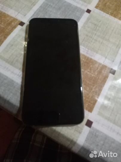iPhone Xs, 256 ГБ
