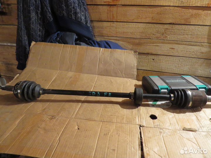 Продам привод передний правый