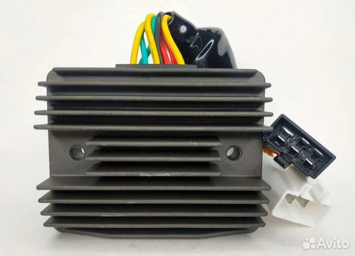 Реле зарядки регулятор Honda cbr1100xx RTV VFR 800