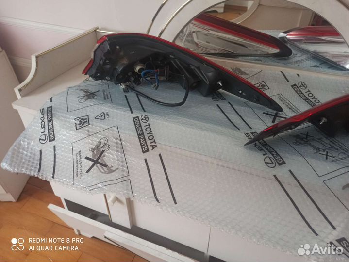 Фонари задние Toyota Camry