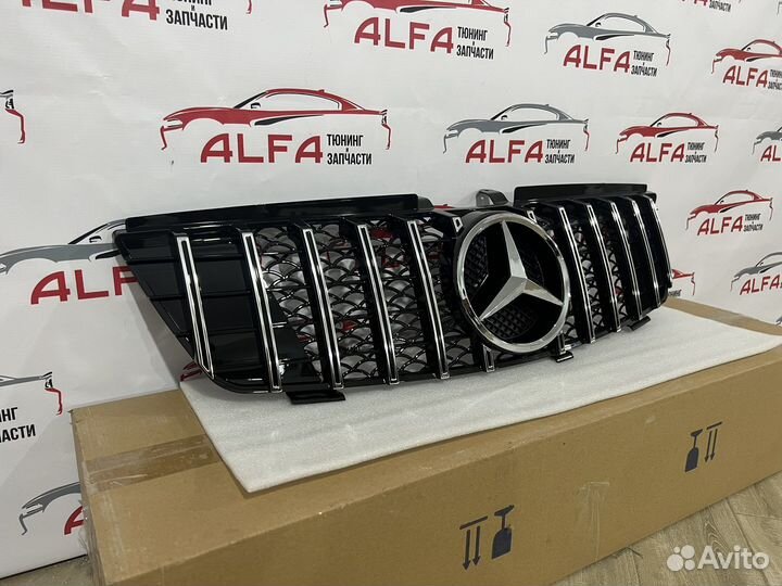Решетка радиатора Мерседес ML w164 GT дорестайл