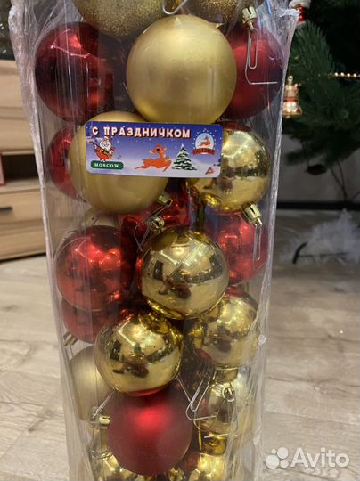 Наборы елочных шаров