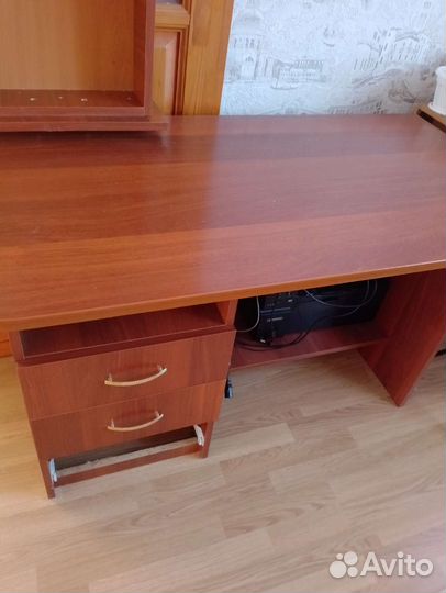 Письменный стол бу