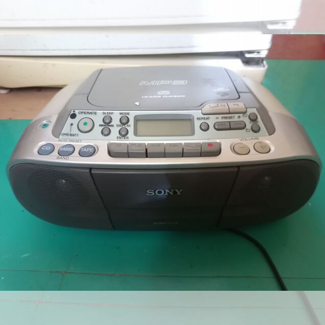 Sony CFD-S03cp магнитола mp3
