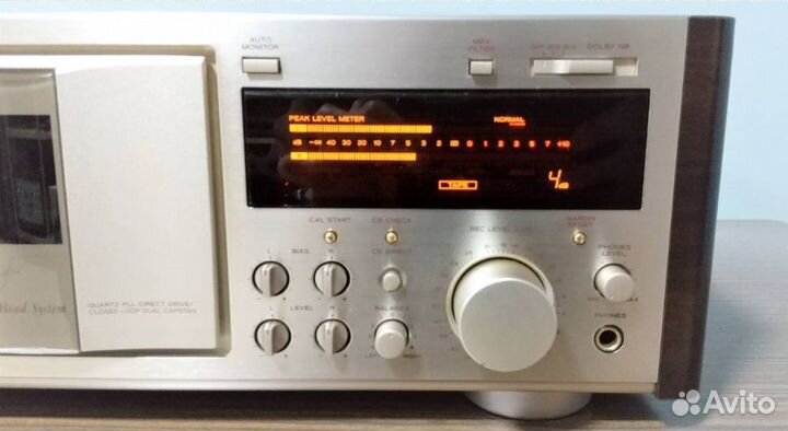 Кассетная дека Teac v- 7010