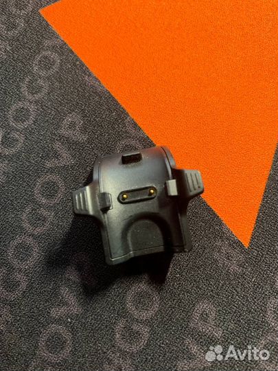 Зарядка на Honor Band 5