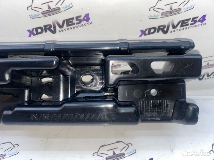 Кронштейн порога передний левый Bmw 520D G30