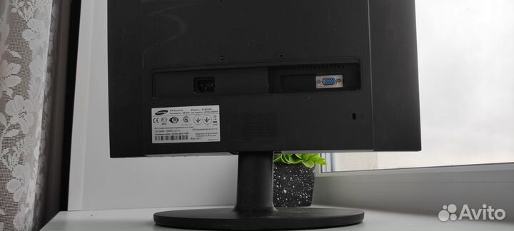 Мониторы Samsung 19