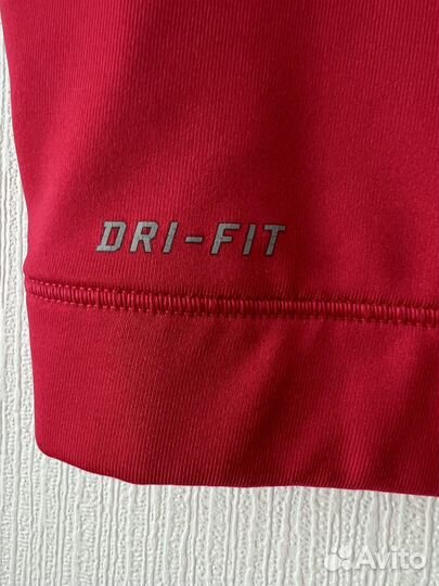 Спортивный топ Nike dry-fit 44 размер