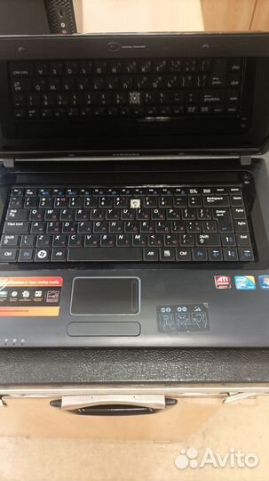 Ноутбук Samsung на запчасти