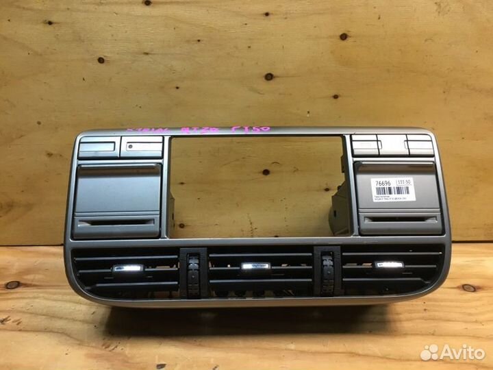 Рамка магнитолы Nissan X-Trail NT30 QR20DE 2002