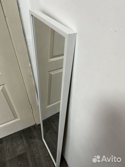 Зеркало настенное