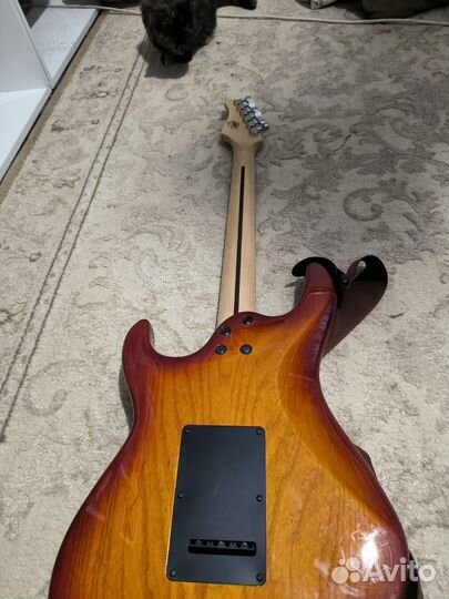 Электро гитара