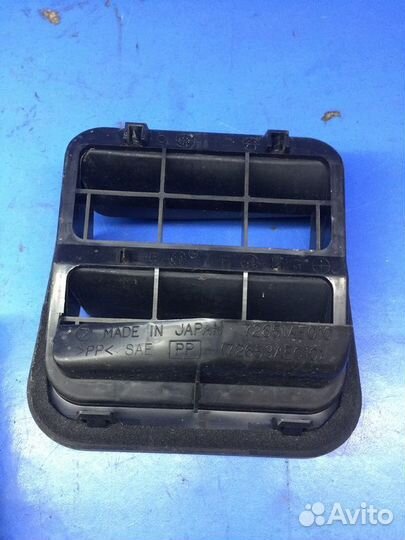 Воздуховод багажника 2шт