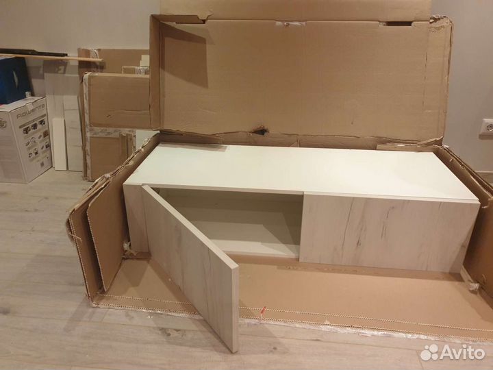 Кухонные навесные шкафы