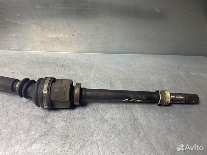 Полуось передняя правая Renault Laguna Ii