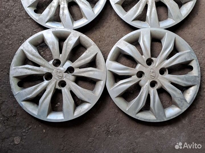 Колпаки на hyundai solaris r15