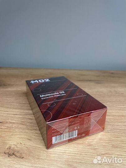 Escentric Molecules Escentric M02