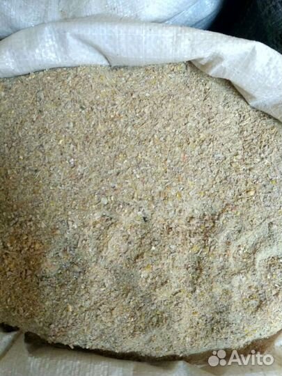 Кормосмесь для кур, поросят, телят