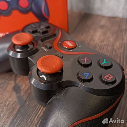 Беспроводной блютус джойстик для телефона и пк