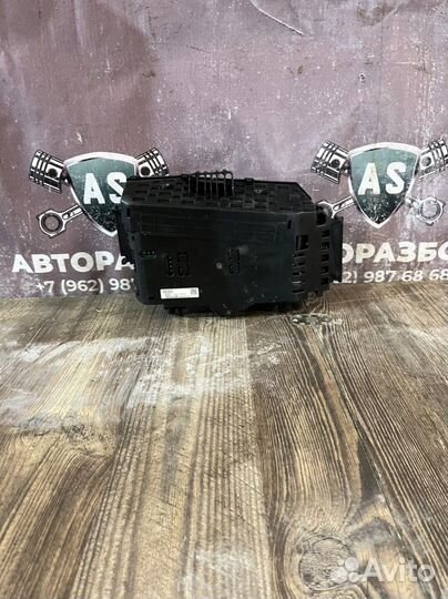 Проекция на лобовое стекло Kia quoris 3.8