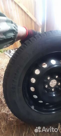 Зимняя резина 205/65 r15