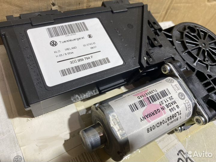 Мотор стеклоподъемника задний Porsche Cayenne Нов