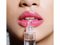 Shiseido блеск для губ Crystal Gel Gloss